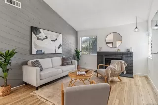 More Details about MLS # 250040661 : 12650 LAKESHORE DR UNIT 115