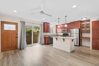 Photo #6: 250040664 Listing