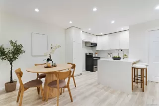 Photo #3: 250040708 Listing 