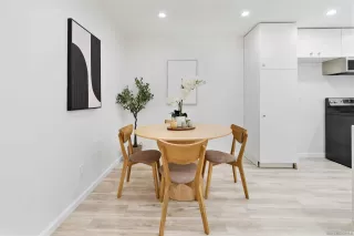 Photo #4: 250040708 Listing 