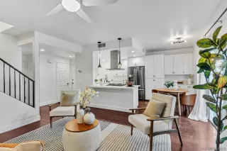 Photo #4: 250040720 Listing 