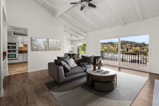 Photo #4: 250040735 Listing 