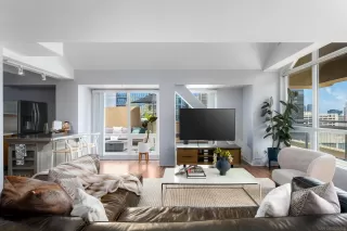 Photo #2: 250040738 Listing 