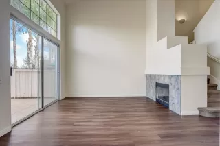 Photo #4: 250040749 Listing 