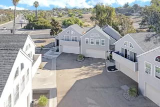 Photo #2: 250040755 Listing