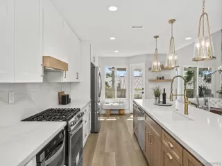 Photo #2: 250040757 Listing