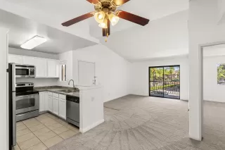 Photo #4: 250040760 Listing