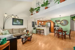 Photo #2: 250040761 Listing 