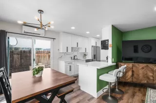 Photo #3: 250040769 Listing 