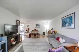 Photo #5: 250040770 Listing 