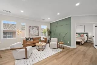 Photo #1: 250040781 Listing 