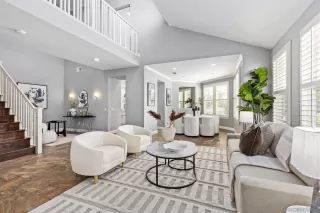 Photo #1: 250040788 Listing