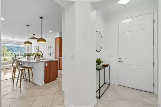 Photo #3: 250040796 Listing 