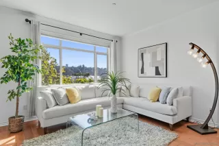 Photo #4: 250040796 Listing 