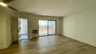 Photo #1: 250040836 Listing