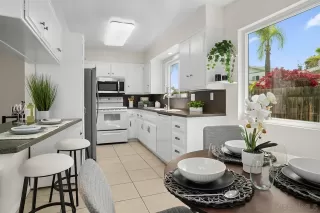 Photo #5: 250040872 Listing 