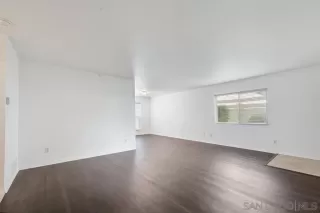 Photo #1: 250040881 Listing