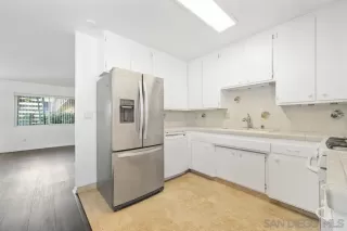 Photo #4: 250040881 Listing