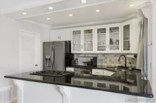 Photo #1: 250040891 Listing