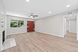 Photo #6: 250040893 Listing 