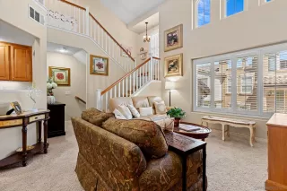 Photo #3: 250040992 Listing