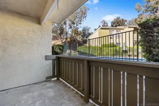 Photo #2: 250040996 Listing 