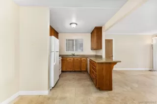 Photo #3: 250040996 Listing 