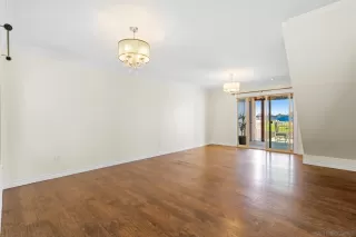 Photo #3: 250040999 Listing