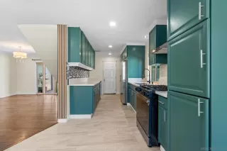 Photo #4: 250040999 Listing