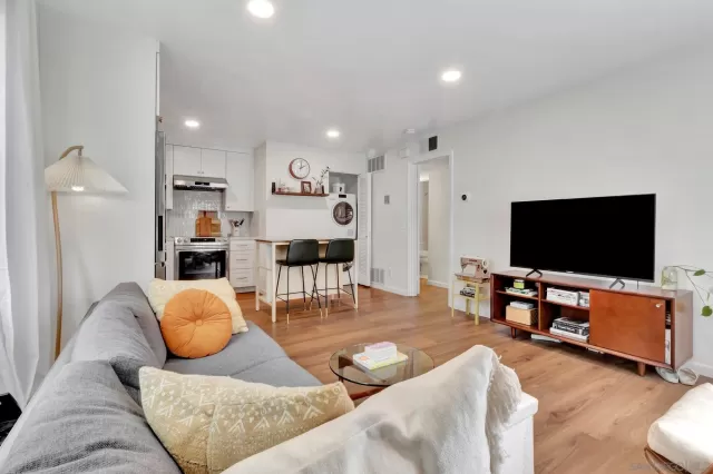 MLS: 250041019 Condo For Sale