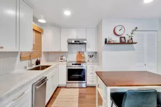 Photo #5: 250041019 Listing