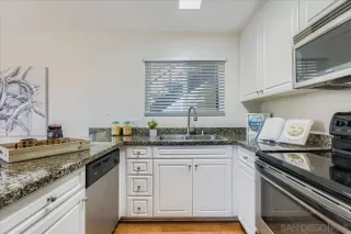 Photo #6: 250041039 Listing 