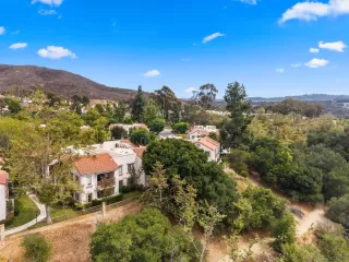 More Details about MLS # 250041051 : 13034 WIMBERLY SQ