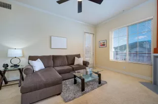 Photo #2: 250041059 Listing 