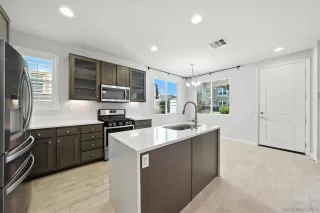 Photo #4: 250041082 Listing 