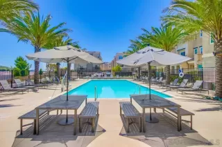 Photo #2: 250041086 Listing 