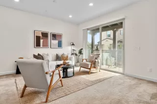 Photo #2: 250041098 Listing 