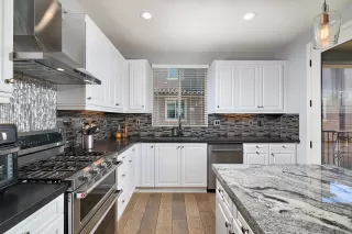 Photo #2: 250041099 Listing 