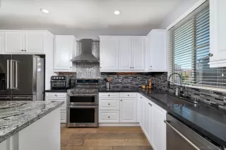 Photo #6: 250041099 Listing 