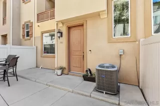 Photo #1: 250041149 Listing