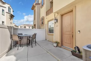 Photo #2: 250041149 Listing