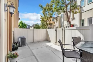 Photo #3: 250041149 Listing