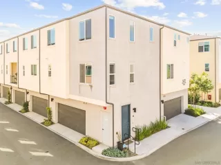 More Details about MLS # 250041151 : 5475 SEACLIFF PL 88