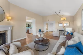 Photo #4: 250041167 Listing 