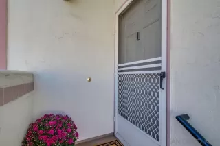 Photo #2: 250041197 Listing 