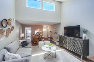 Photo #2: 250041203 Listing