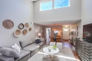 Photo #3: 250041203 Listing