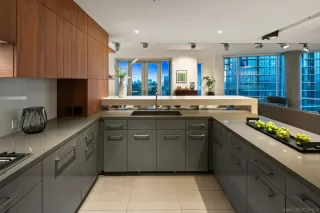 Photo #3: 250041206 Listing 