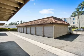 Photo #3: 250041227 Listing