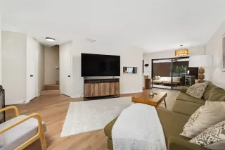 Photo #2: 250041267 Listing 